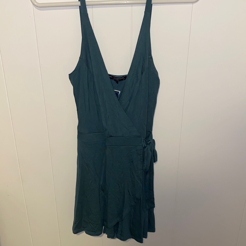 Never worn cotton romper!